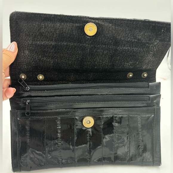Genuine Eel-skin Made In Korea Clutch Bag - Picture 7 of 8